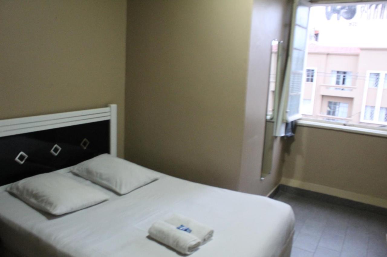 Hotel Lotus Курітіба Екстер'єр фото