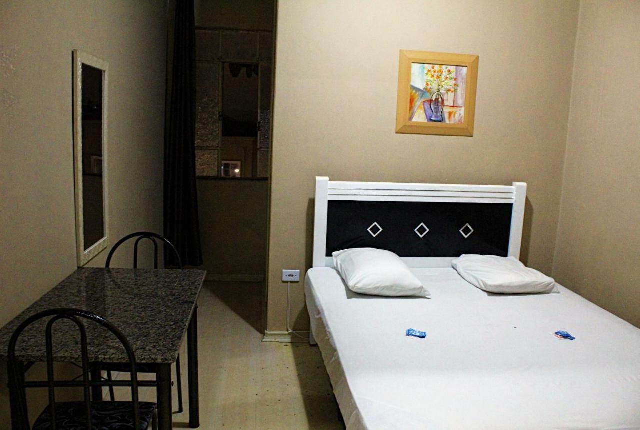 Hotel Lotus Курітіба Екстер'єр фото